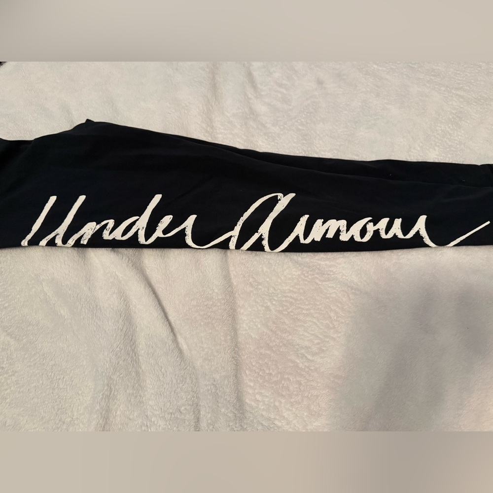 Under Armour Black Leggings with White ‘Under Armour’ Script - Picture 4 of 7